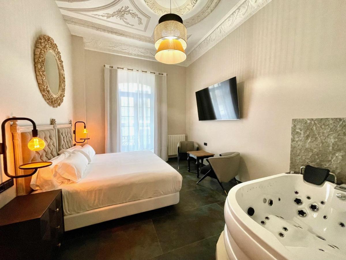 Akla Hotel 巴达霍斯 外观 照片