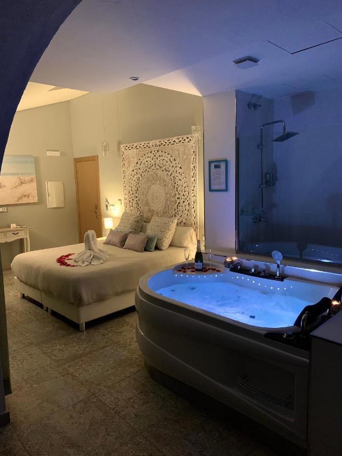 Akla Hotel 巴达霍斯 外观 照片