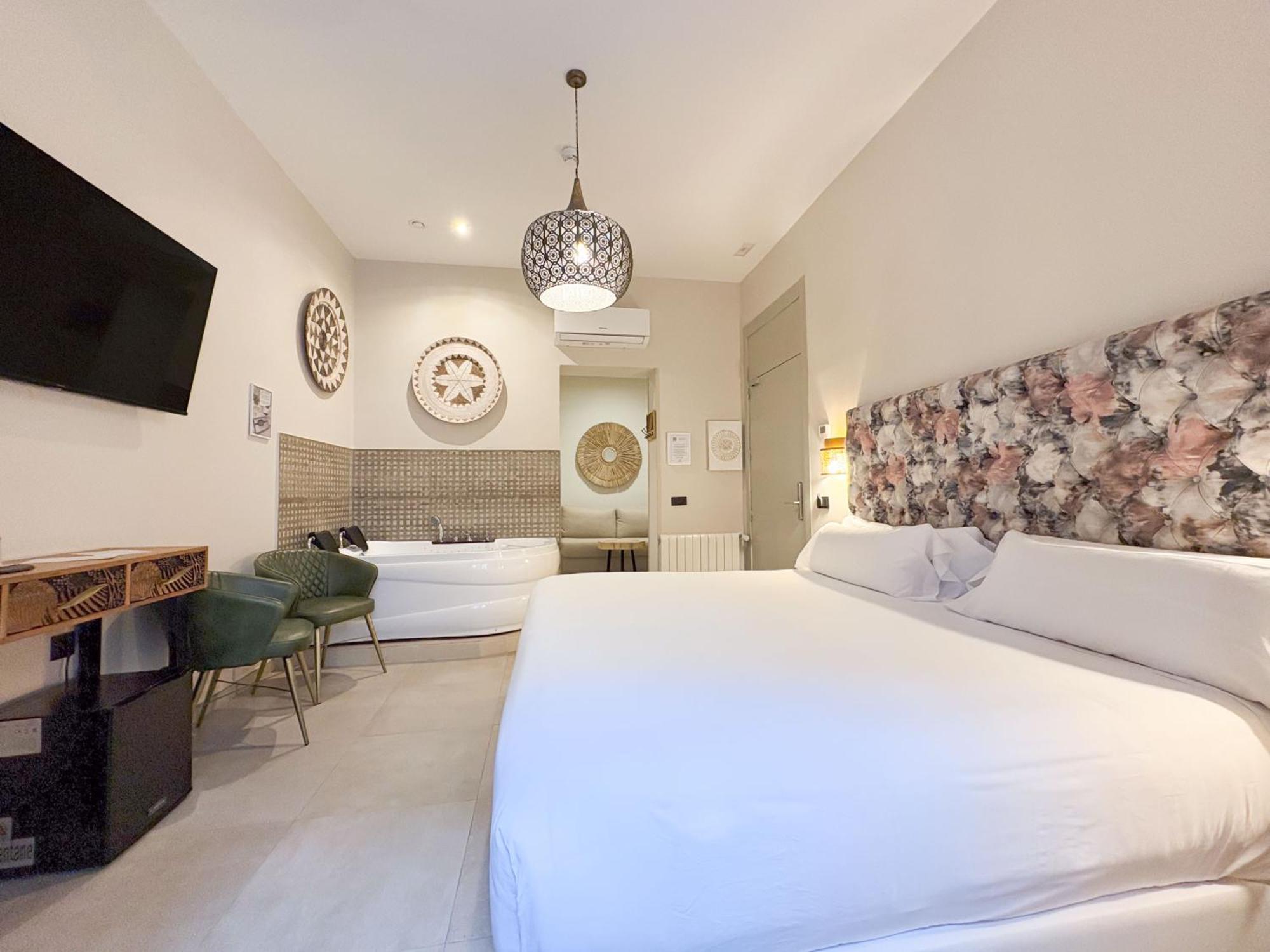 Akla Hotel 巴达霍斯 外观 照片