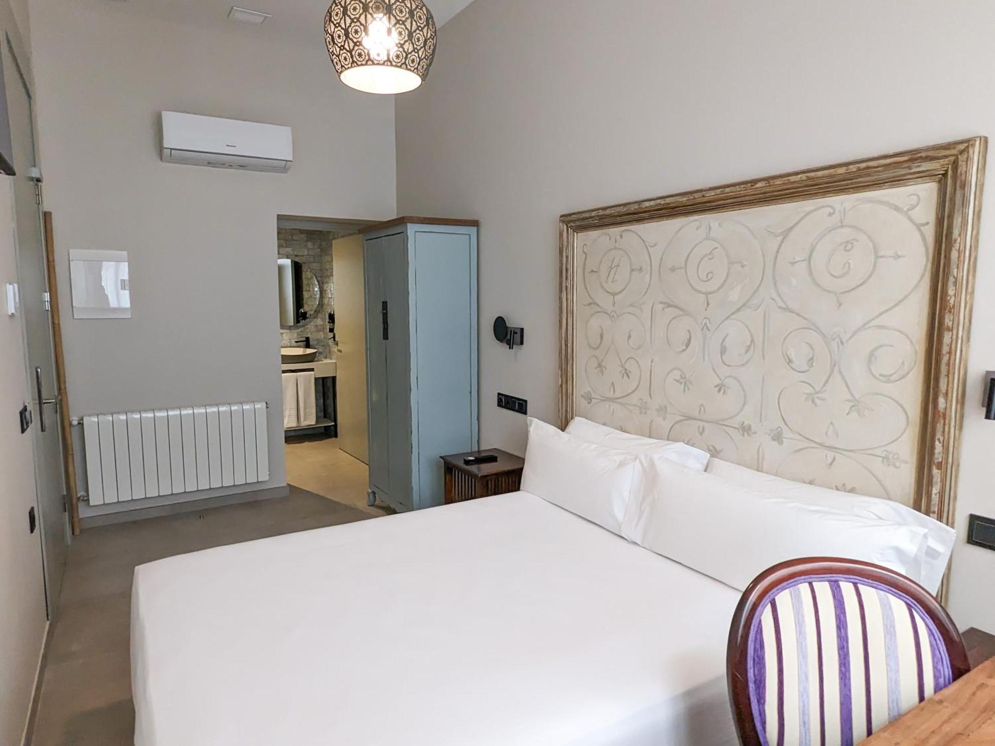 Akla Hotel 巴达霍斯 外观 照片